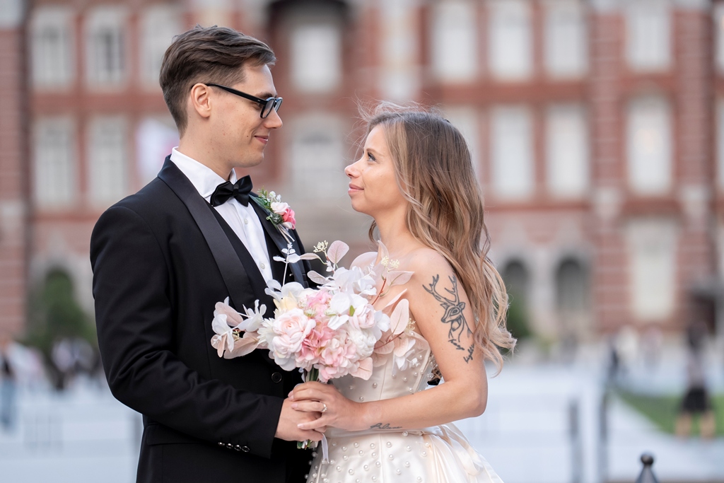 言葉の壁を越えて伝わった“幸せ”が、シャッターの音に変わった日