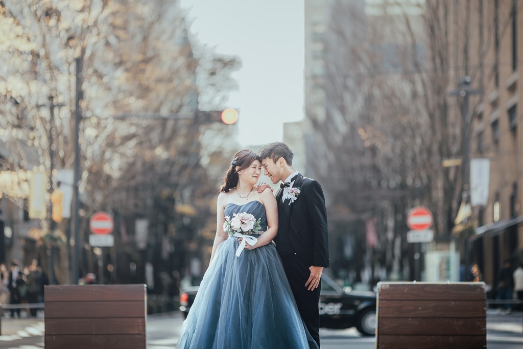 東京駅で映画のようなウェディングフォト