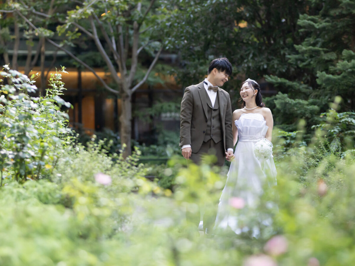 街が舞台になる、東京駅洋装フォトウェディング